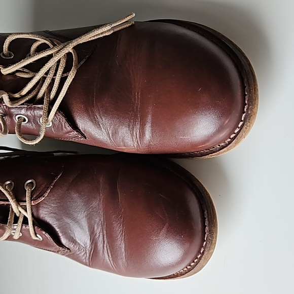 Brown leather lace up shoes - Picture 7 of 8